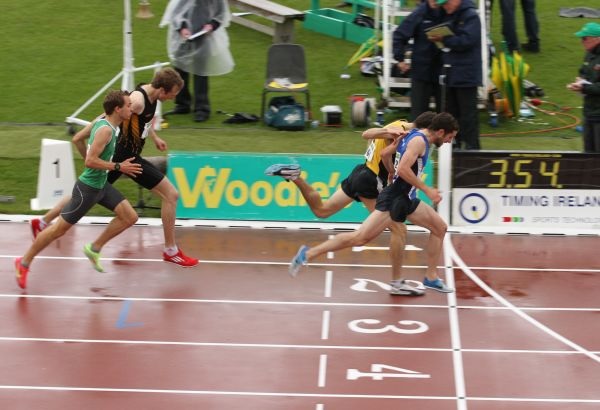 costello-wins-national-1500m-title-from-eoin-everard-kch
